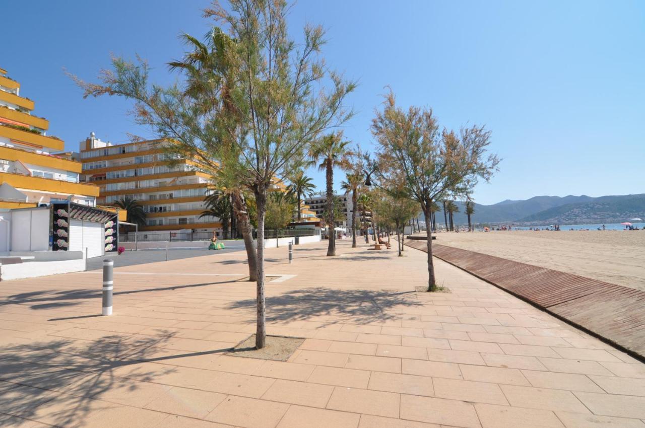 Rnet - Rhc- 2214 - Center Appartement